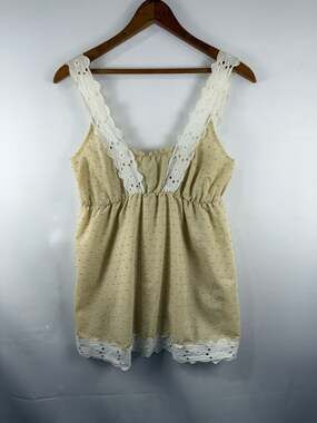 Beiza Vintage Y2K Dotted Babydoll Top with Eyelet Lace Trim
